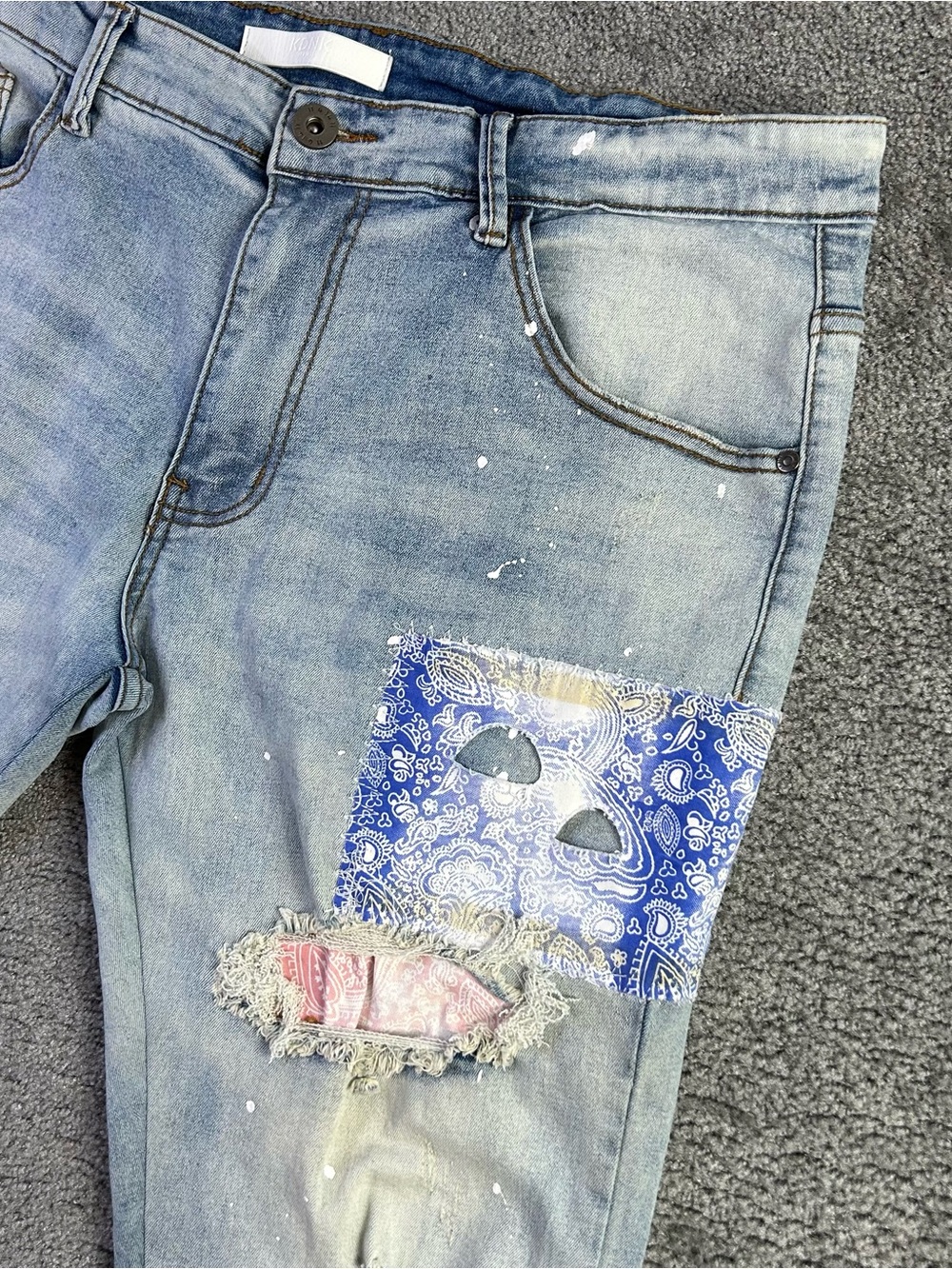 KDNK Designer Jeans Mens 38x32 Blue Skinny Tapered Patches Splatter 1141411 - Picture 5 of 13